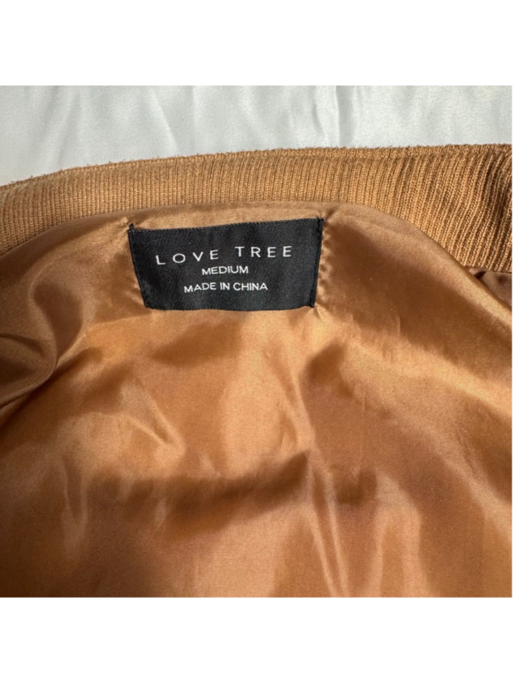 Love Tree Quilted Sleeveless Vest in Camel Brown - Picture 2 of 5